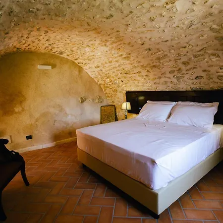 Antica Dimora Del Tratturo Magno 4*